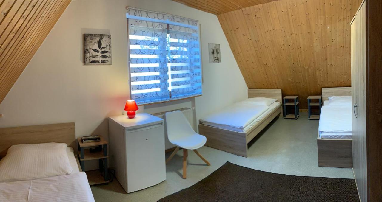Ab Apartment Objekt 122 Ebersbach an der Fils Luaran gambar