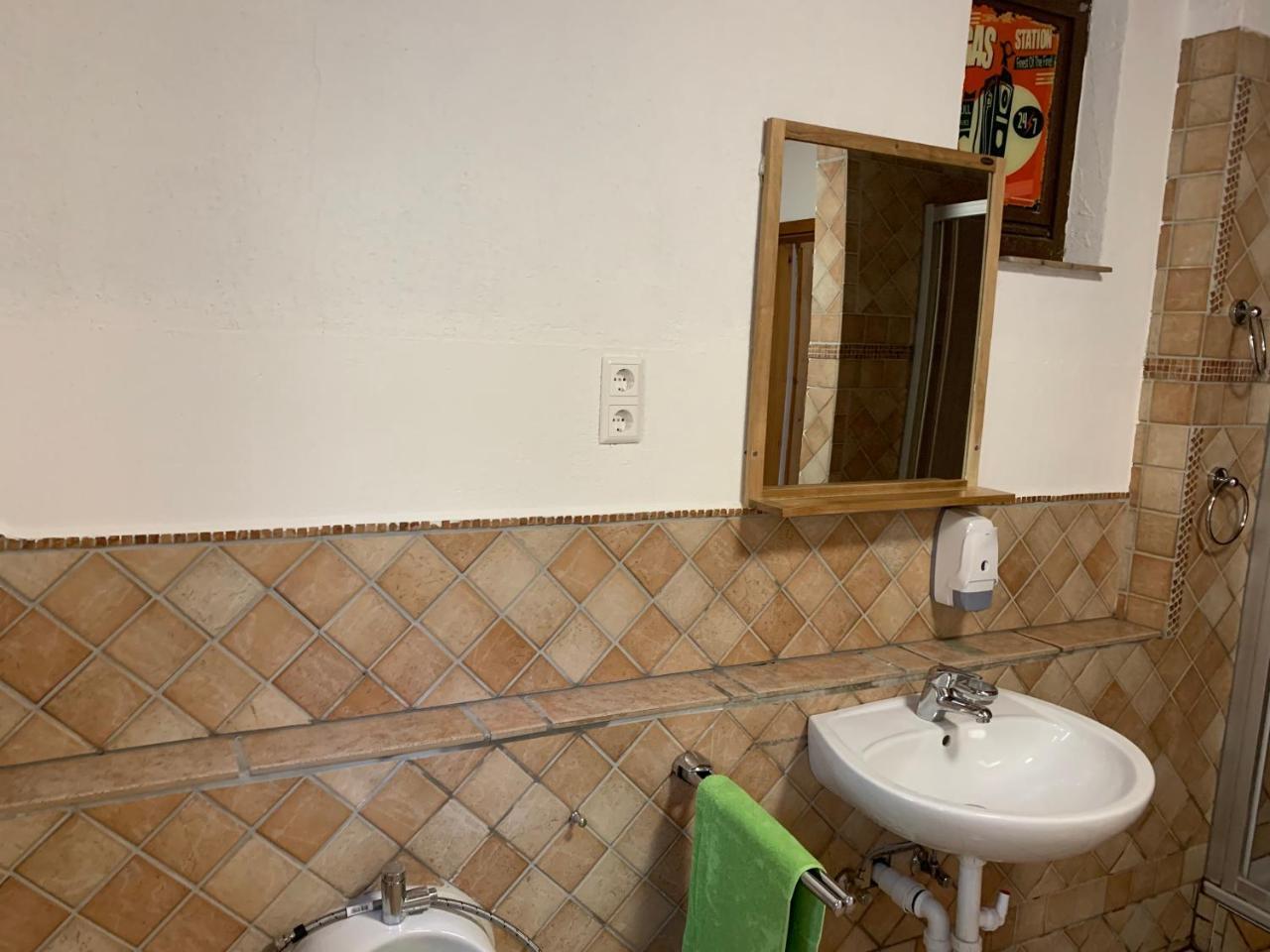 Ab Apartment Objekt 122 Ebersbach an der Fils Luaran gambar