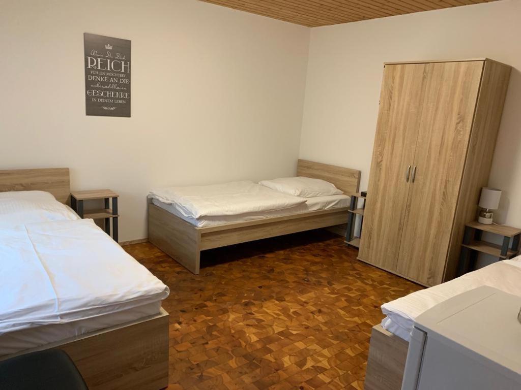Ab Apartment Objekt 122 Ebersbach an der Fils Luaran gambar