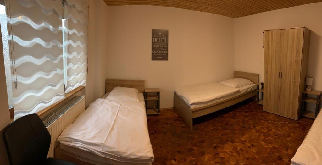 Ab Apartment Objekt 122 Ebersbach an der Fils Luaran gambar