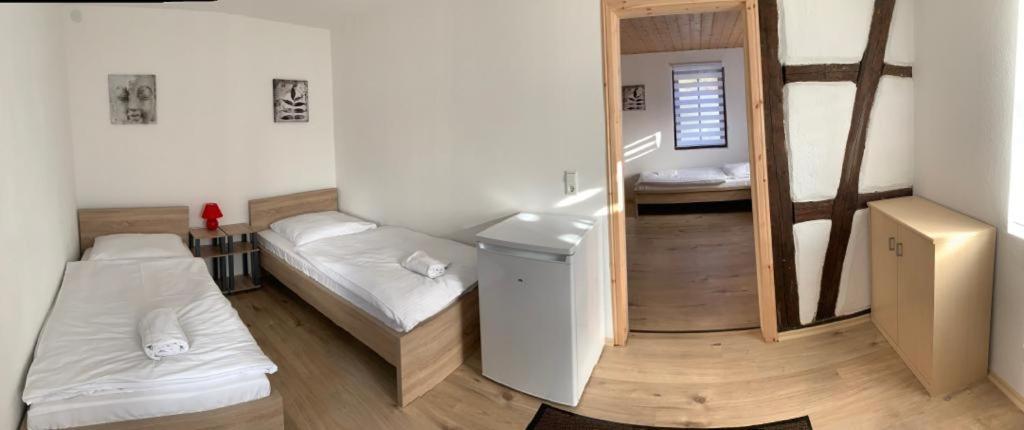 Ab Apartment Objekt 122 Ebersbach an der Fils Luaran gambar